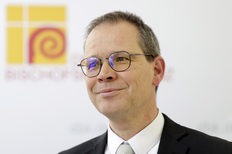 Pressegespräch 'Dialog zwischen Christen und Muslimen' bei der DBK in Würzburg