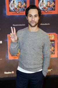 Weltpremiere 'Spiel mit der Zeit' in Berlin