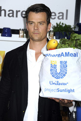 'Share a Meal' Event, New York