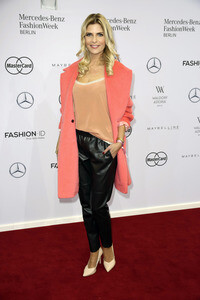 Marc Cain Fashion Show auf der Mercedes-Benz Fashion Week Autumn/Winter 2016 in Berlin