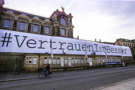 Gegendemonstration zu Pegida in Dresden