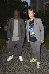 Theaterpremiere 'Der eingebildet Kranke' und 90. Geburtstag von Dieter Hallervorden in Berlin