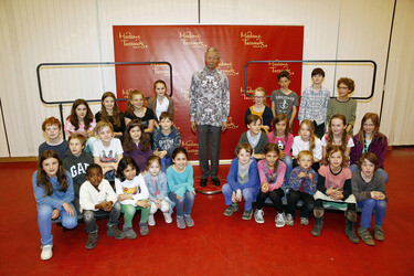 Enhüllung der Wachsfigur von Nelson Mandela,  Berlin