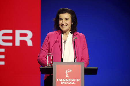 Bühnenpräsentation auf der Hannnover Messe 2026