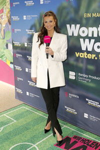 Filmscreening 'Wontorras World Cup - Vater. Tochter. WM.' in Hamburg