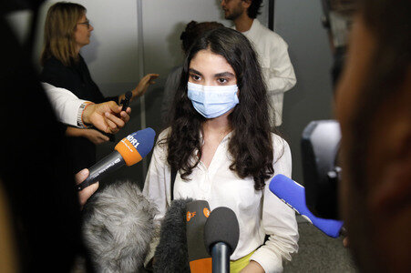 Ankunft eines Charterfluges mit afghanischen Ortskräften in Hannover