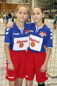 Benefiz-Fußballspiel 'Kicken mit Herz' 2017 in Hamburg