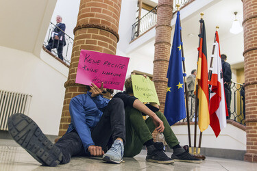 Go-In in der Senatsverwaltung, Berlin