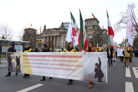 Proteste gegen die iranische Regierung in Berlin