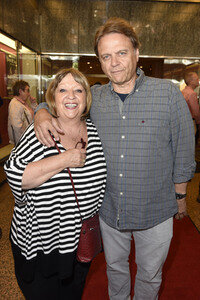 Theaterpremiere von 'Bette & Joan' in Berlin