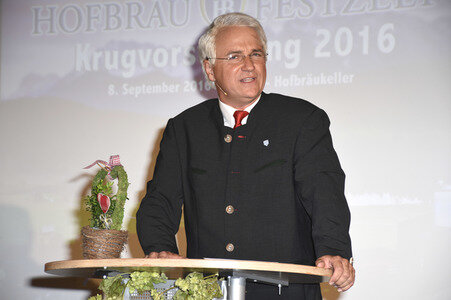 Hofbräu Festzelt Krugvorstellung 2016 in München