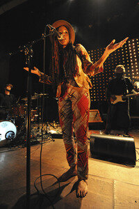 Konzert von Akua Naru in Hamburg