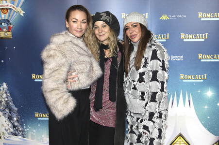 Premiere des 21. Original Roncalli Weihnachtscircus 2025 in Berlin