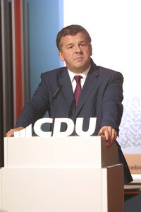 Sven Schulze und Markus Söder beim Landtagswahlkampf in Sachsen-Anhalt in Wernigerode