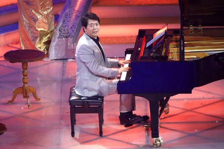 TV-Show 'Das Adventsfest der 100.000 Lichter' 2025 in Suhl