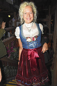 Oktoberfest 2017 Eröffnungsabend in der Käfer Wiesn-Schänke in München