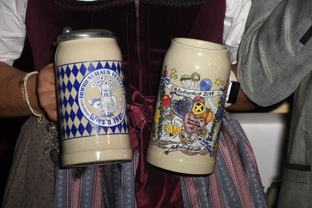 Hofbräu Festzelt Krugvorstellung 2017 in München