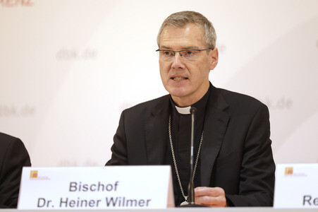 Pressegespräch bei der bei der Herbst-Vollversammlung der Deutschen Bischofskonferenz in Fulda