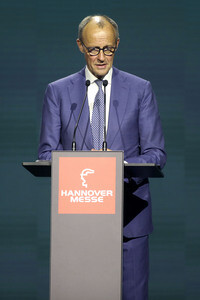 Eröffnungsrundgang auf der Hannover Messe 2026