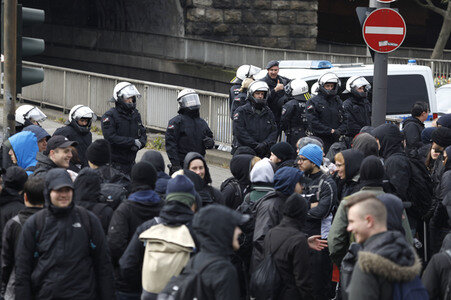 Demonstrationen gegen den AfD Bundesparteitag in Köln