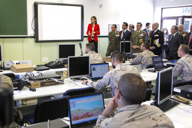 Königin Letizia besucht die Artillerie Militärakademie, Segovia