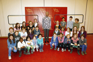 Enhüllung der Wachsfigur von Nelson Mandela,  Berlin