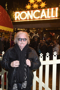 Premiere des 14. Roncalli Weihnachtscircus in Berlin