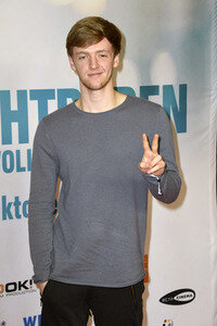 Filmpremiere 'Die Unsichtbaren - Wir wollen leben' in Berlin