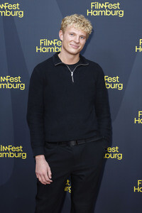 Festivaleröffnung und Filmpremiere 'The Idiots', Filmfest Hamburg 2026