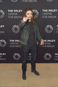 Serienpremiere 'Outsiders' in Beverly Hills