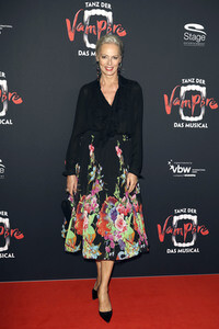 Musicalpremiere 'Tanz der Vampire' in Hamburg