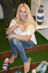VIP Summer Shopping bei Crocs in Köln