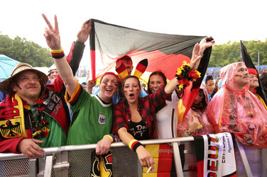 WM-Fanmeile beim Spiel Deutschland gegen USA, Berlin