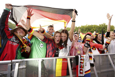 WM-Fanmeile beim Spiel Deutschland gegen USA, Berlin
