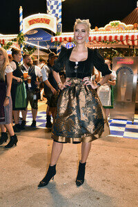 Almauftrieb beim Oktoberfest 2025 in München