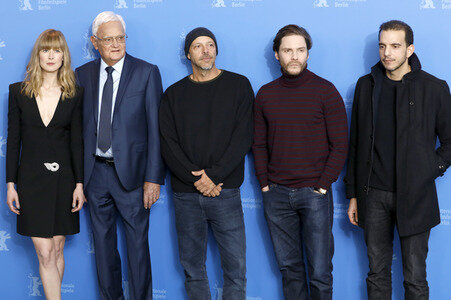 '7 Tage in Entebbe' Photocall, Berlinale 2018