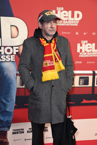 Filmpremiere 'Der Held vom Bahnhof Friedrichstraße' in Berlin