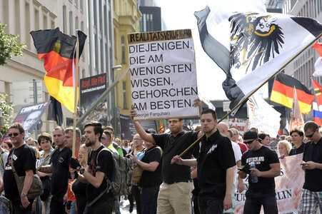 'Merkel muss weg' Demo in Berlin