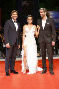 'Loving Pablo' Premiere, 74. Internationale Filmfestspiele von Venedig
