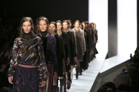 Dorothee Schumacher Fashion Show auf der Mercedes-Benz Fashion Week Autumn/Winter 2016 in Berlin