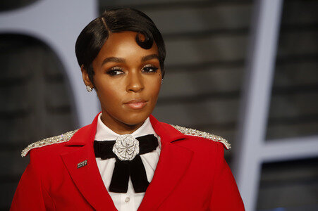 Vanity Fair Oscar Party 2018 in Beverly Hills