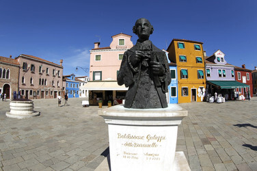 Sightseeing Burano