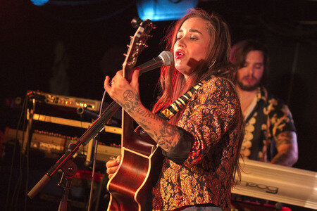 Konzert von Nina Attal in Berlin