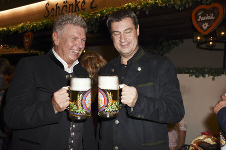 Bild-Wiesn im Marstall auf dem Oktoberfest 2016 in München