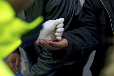 Flüchtlinge im Flüchtlingslager in Calais