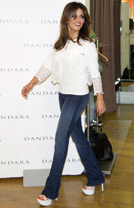 Monica Cruzn präsentiert die Dandara Collection in Madrid