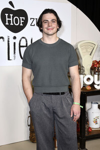 Serienpremiere 'Ein Hof zum Verlieben' in Berlin