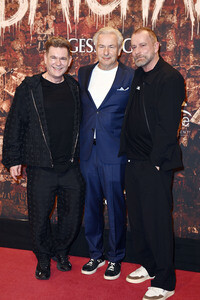 Musicalpremiere 'Wir sind am Leben - Das Berlin Musical' in Berlin