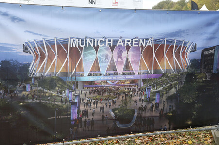 Spatenstich zum Baubeginn der Munich Arena in München