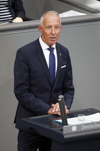 27. Sitzung des Deutschen Bundestages in Berlin